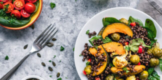 Tips on creating healthy nutrition habits at home